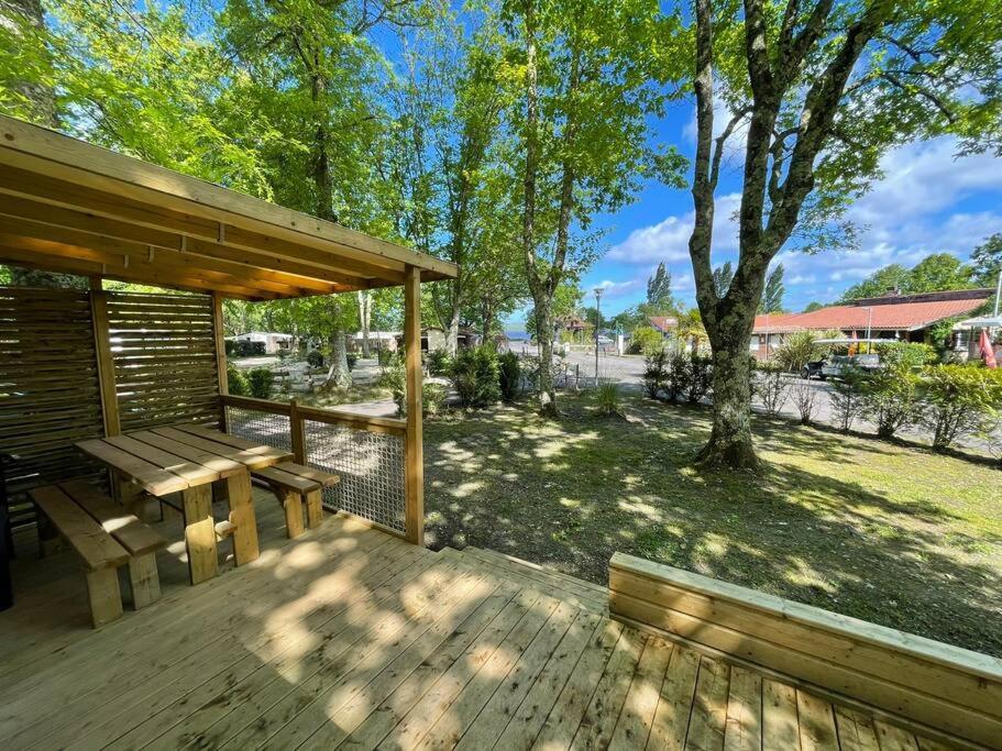 Vue Sur Le Lac, Cadre Verdoyant, Camping 4 Etoiles Aureilhan  Zewnętrze zdjęcie